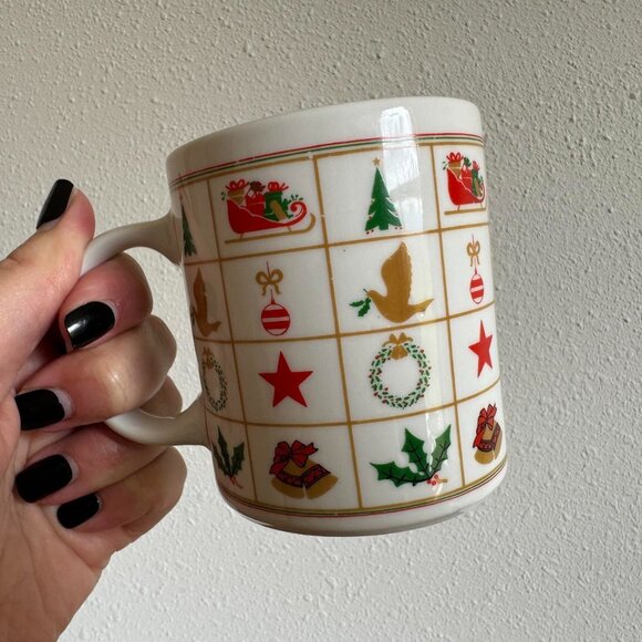 Vintage Christmas Coffee Mug, Holiday Grid Design - Picture 7 of 7